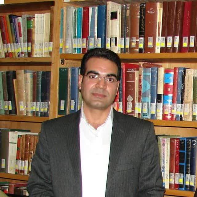 دکتر هاشم صادقی  محسن آباد